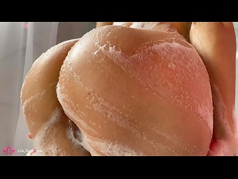 ❤️ Brunetė masturbuoja putytę su vibratoriumi iki intensyvaus orgazmo duše ☑ Seks video prie porno lt.pornburst.ru ❌️